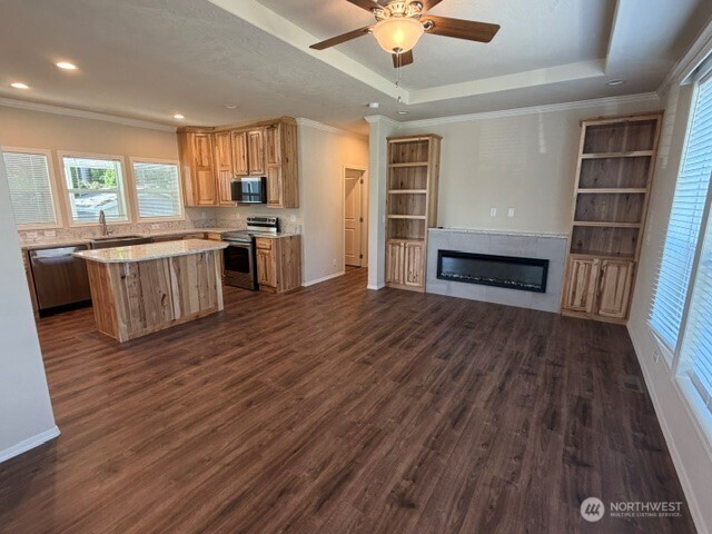 2101 S 324th Street 7 Property Photo 2