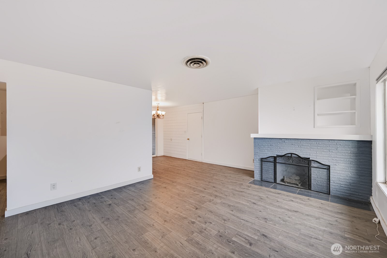 131 S Gibby Road Property Photo 3