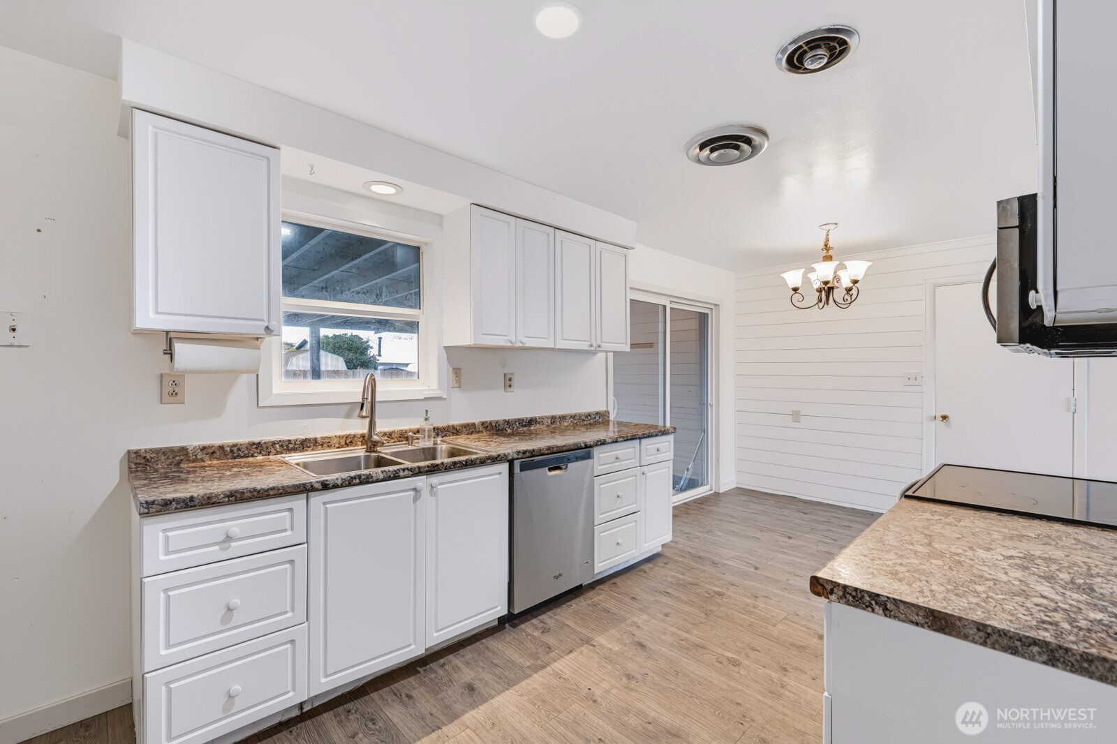 131 S Gibby Road Property Photo 13