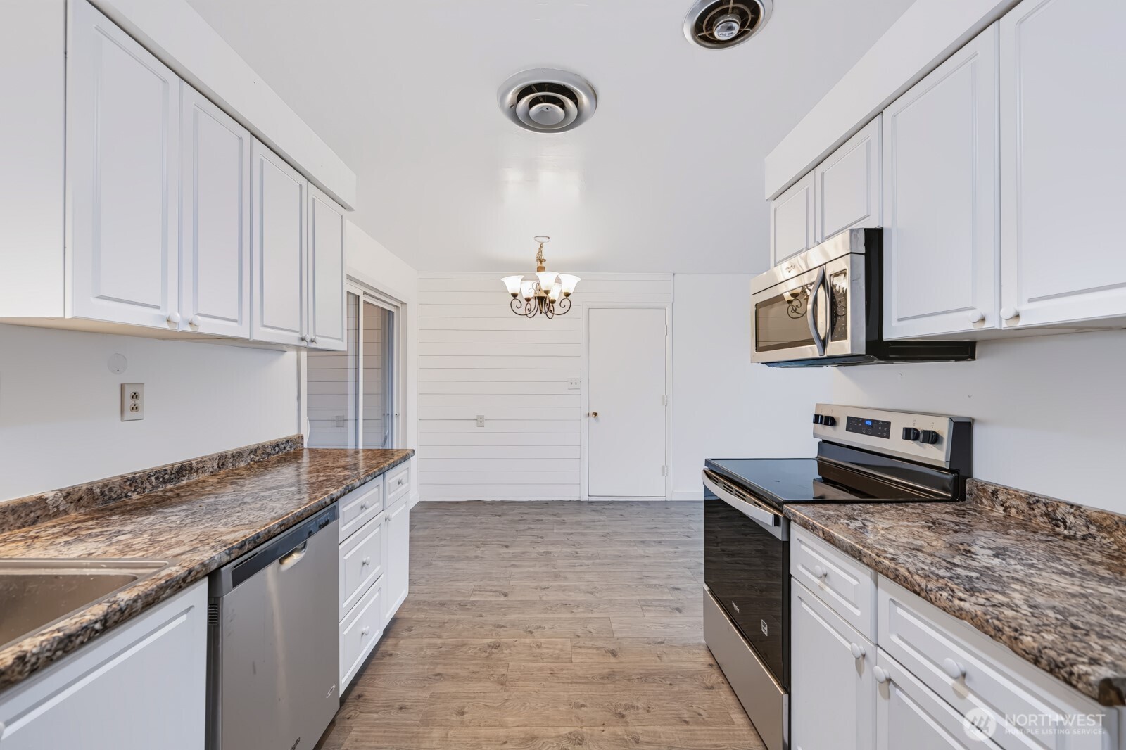 131 S Gibby Road Property Photo 15