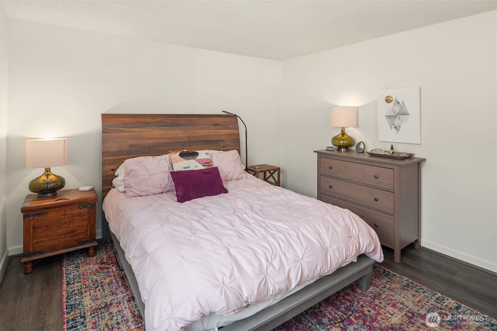 11239 Greenwood Avenue 304 Property Photo 16