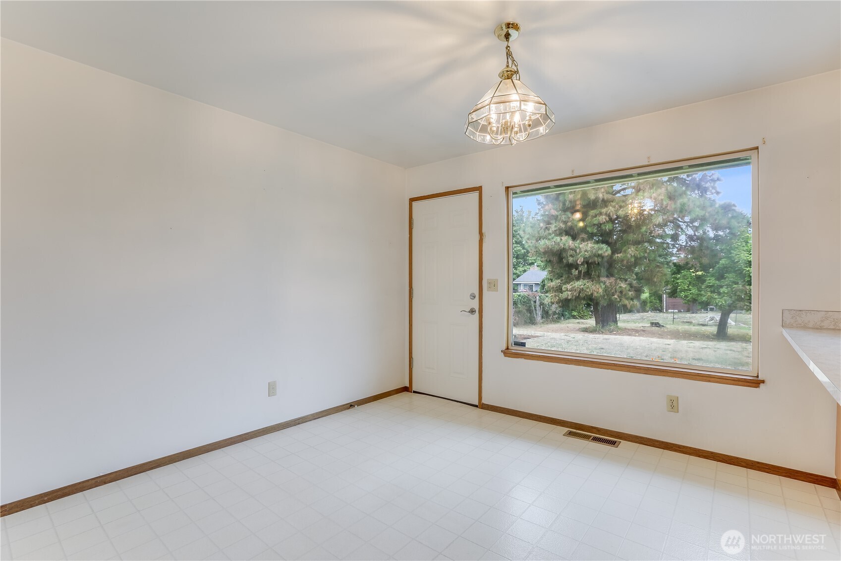 7320 33rd Avenue Property Photo 11