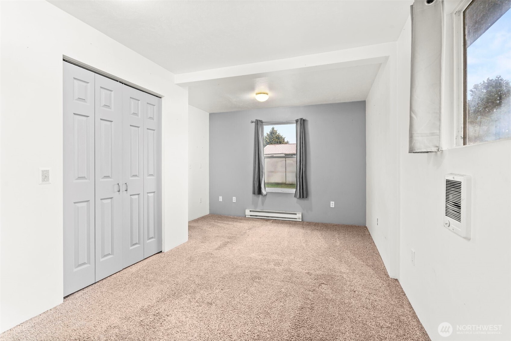 1111 Willapa Street Property Photo 12