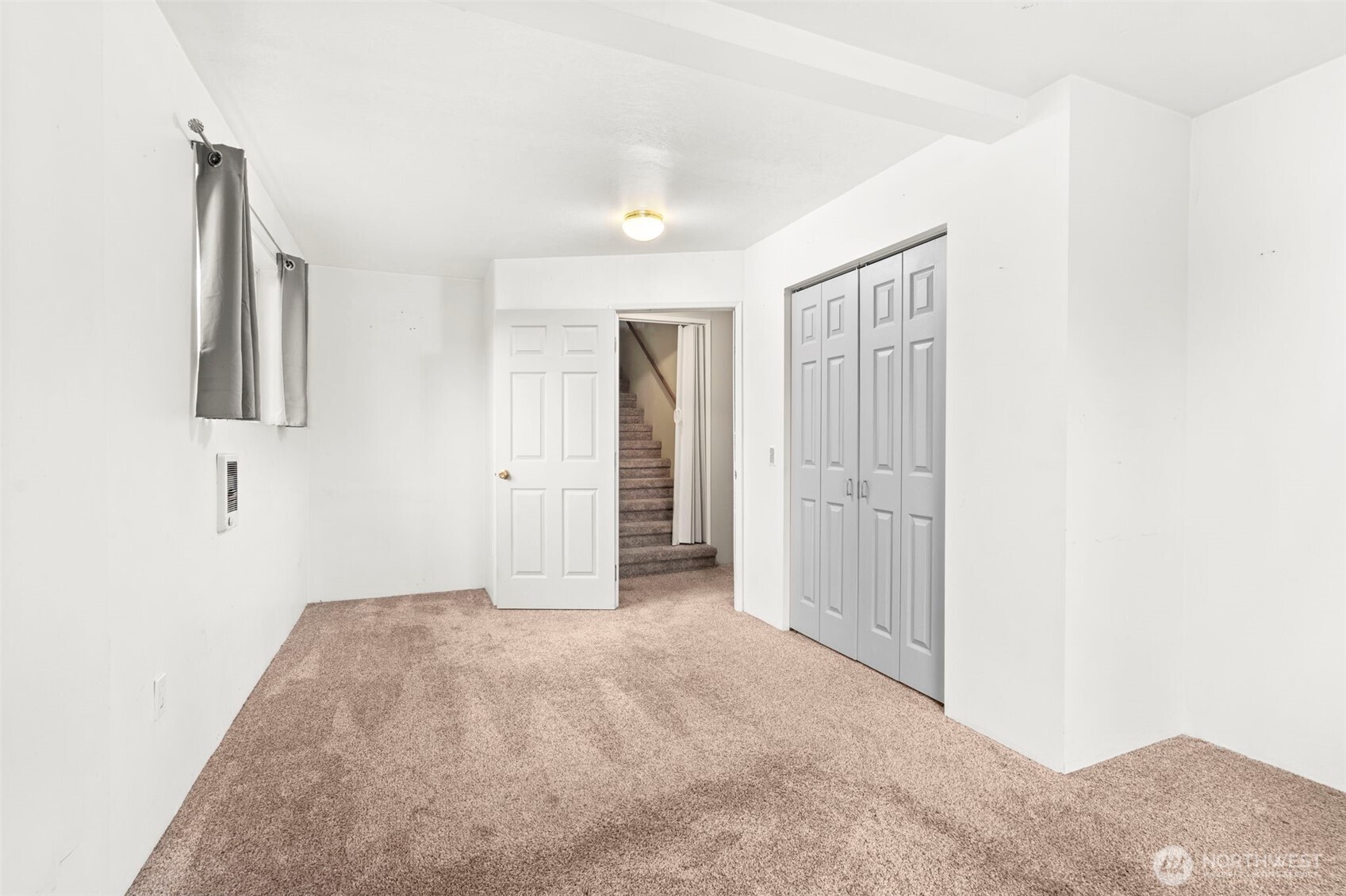 1111 Willapa Street Property Photo 13