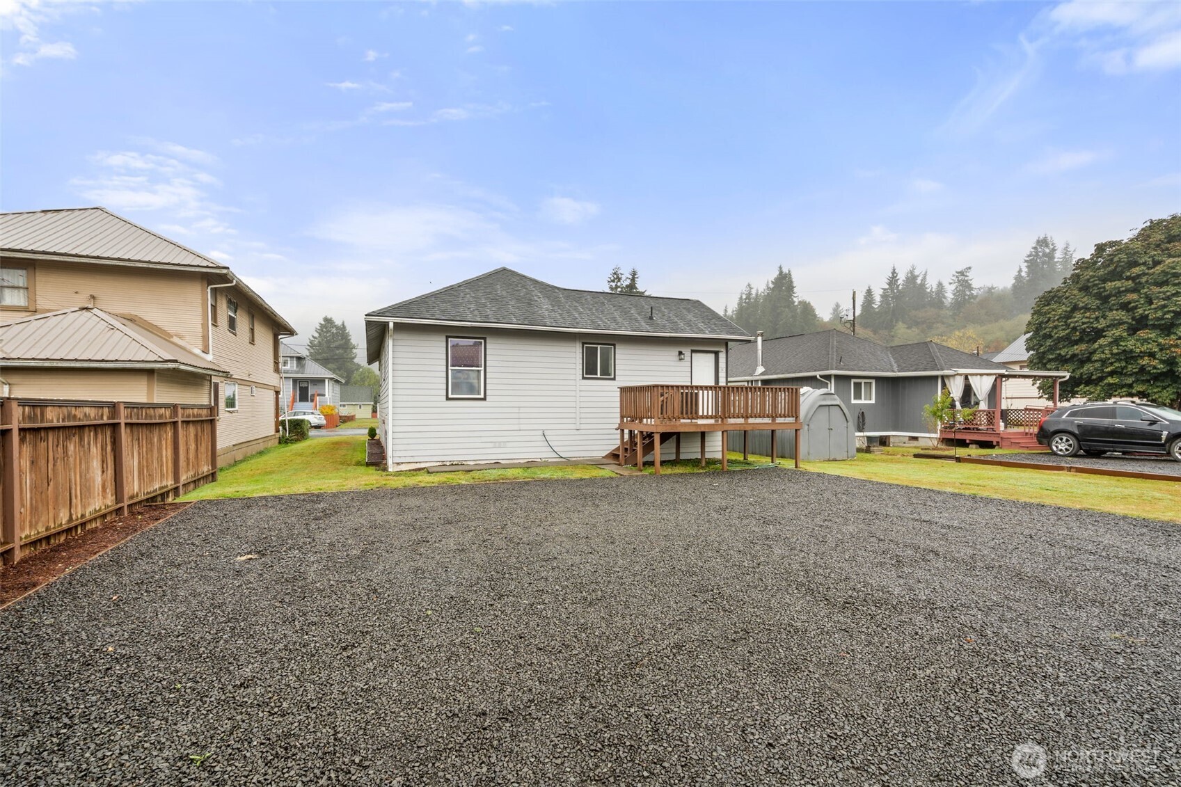 1111 Willapa Street Property Photo 22