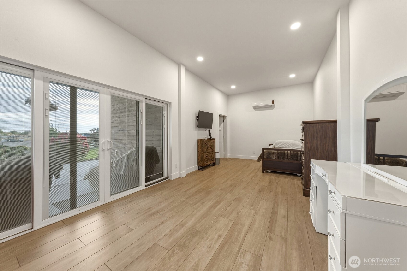98 Pearmain Avenue Property Photo 9