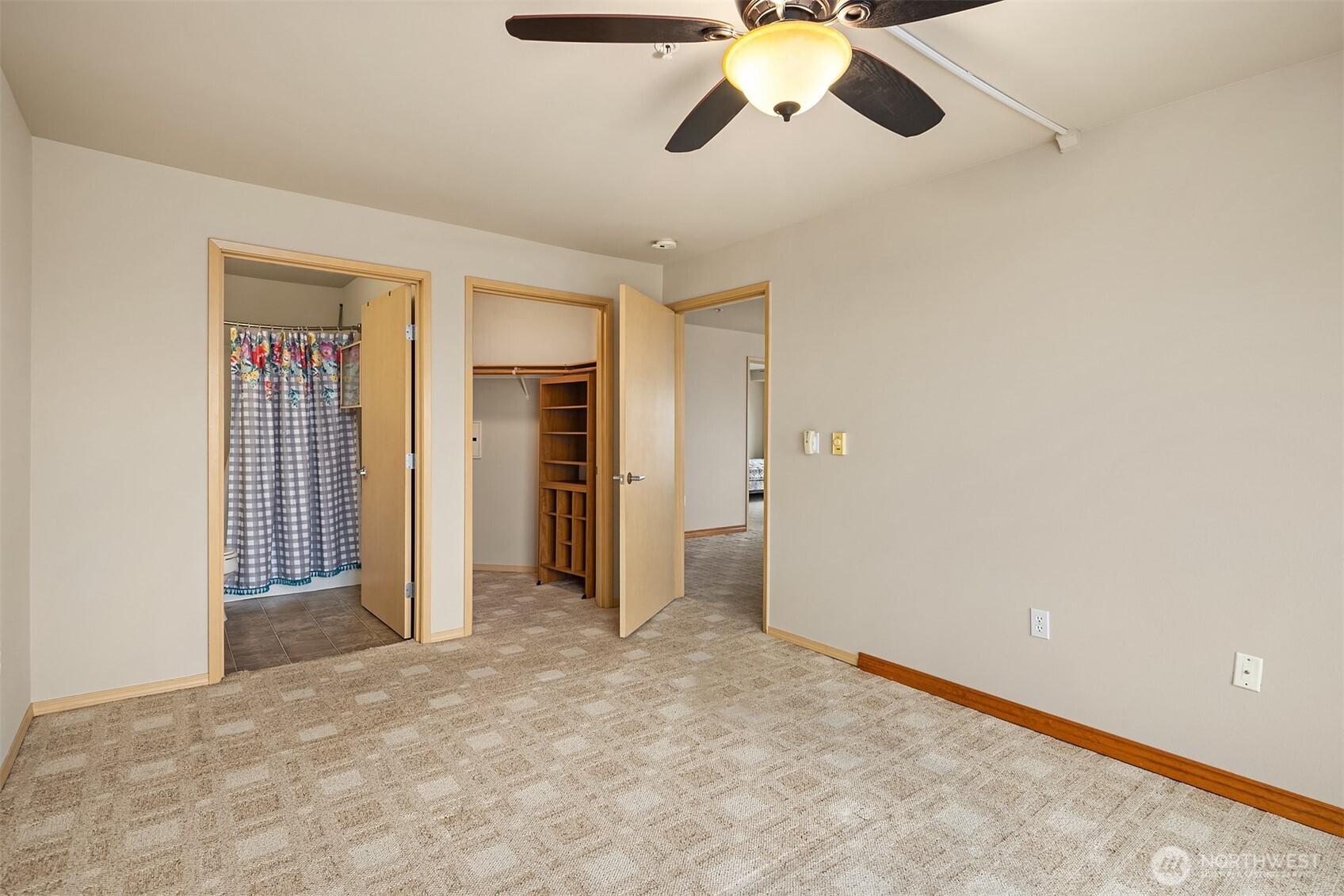 2824 Grand Ave A508 Property Photo 17