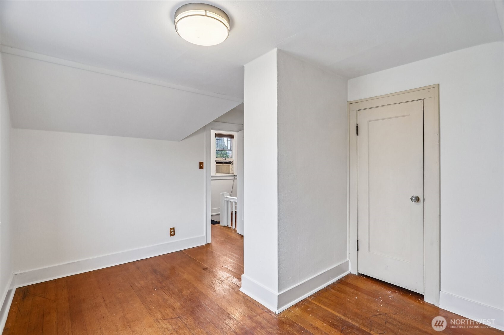 1316 Lombard Avenue Property Photo 20