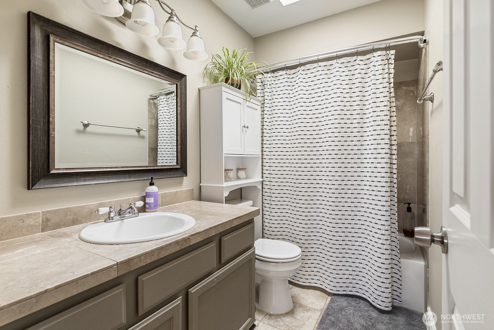 3012 Withers Place Property Photo 27