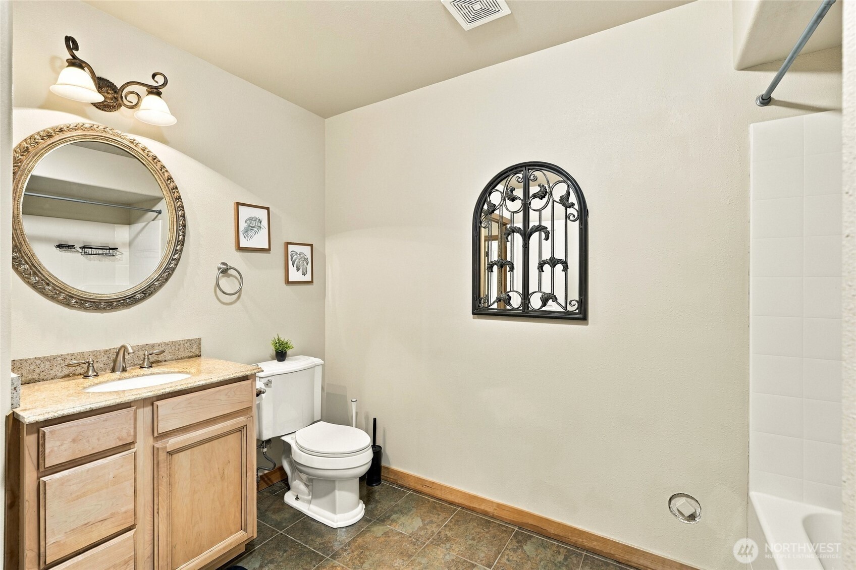 7707 213th Avenue Property Photo 32