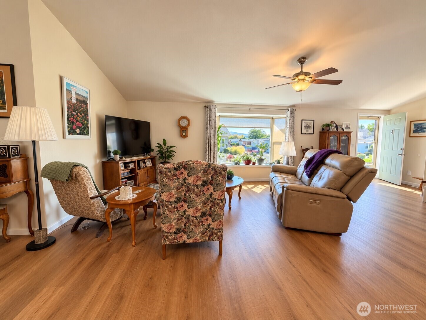 1206 Marble Street Property Photo 6