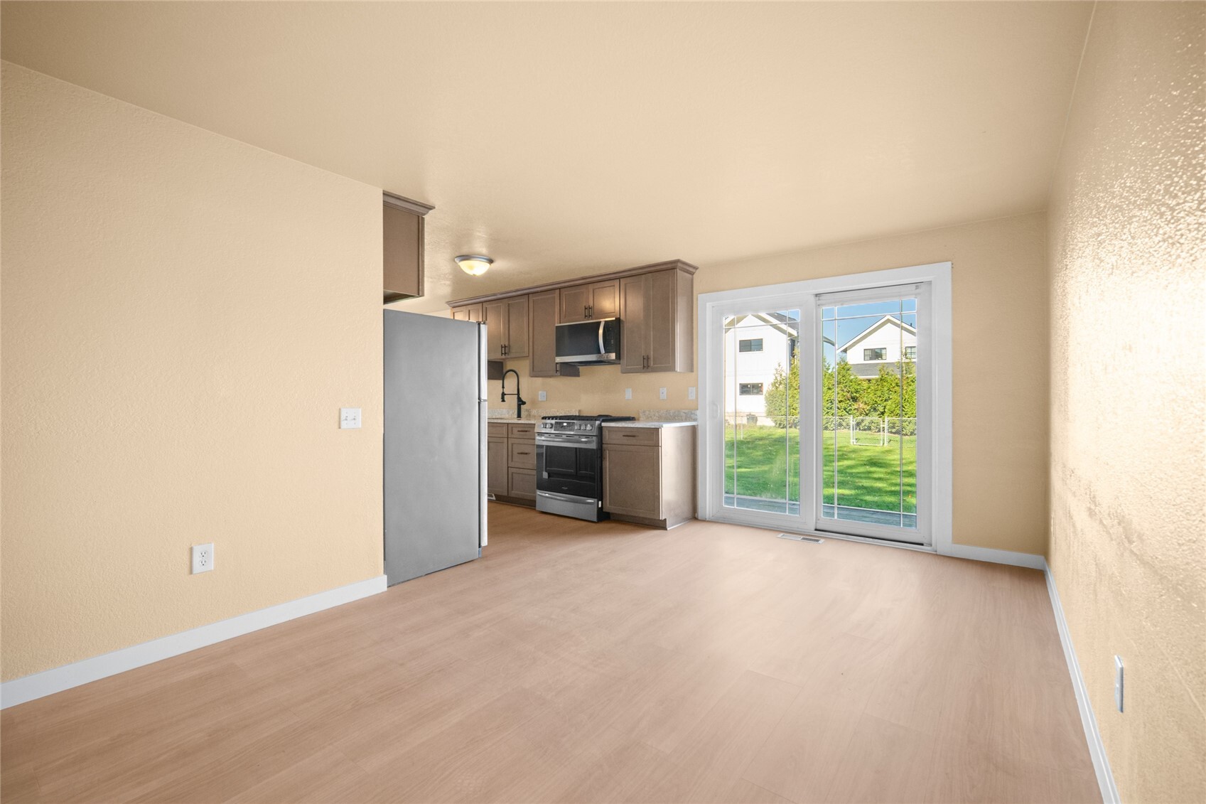 540 Morton Street Property Photo 10