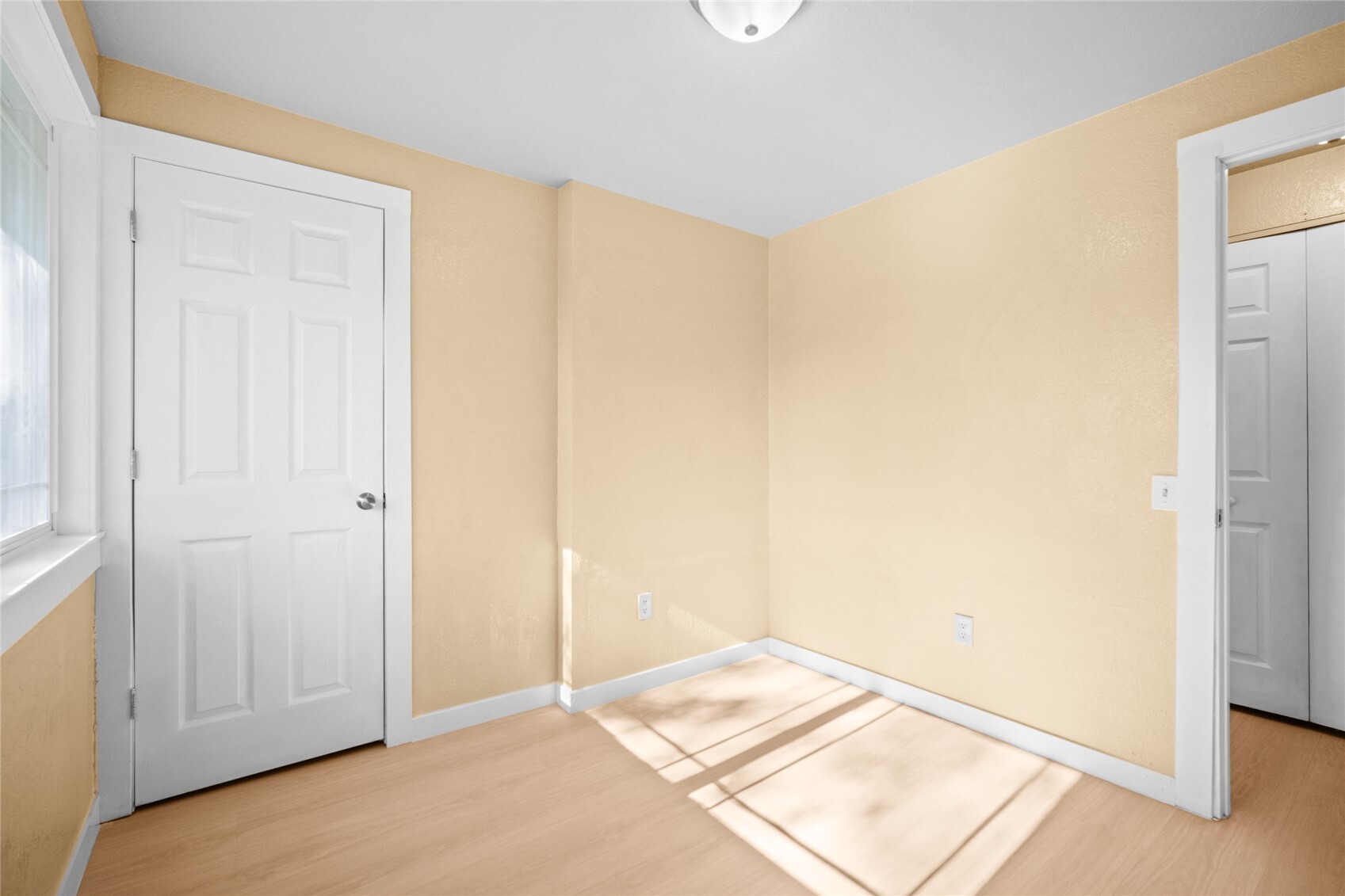 540 Morton Street Property Photo 18