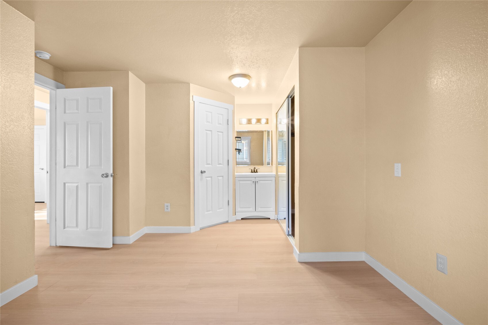 540 Morton Street Property Photo 24