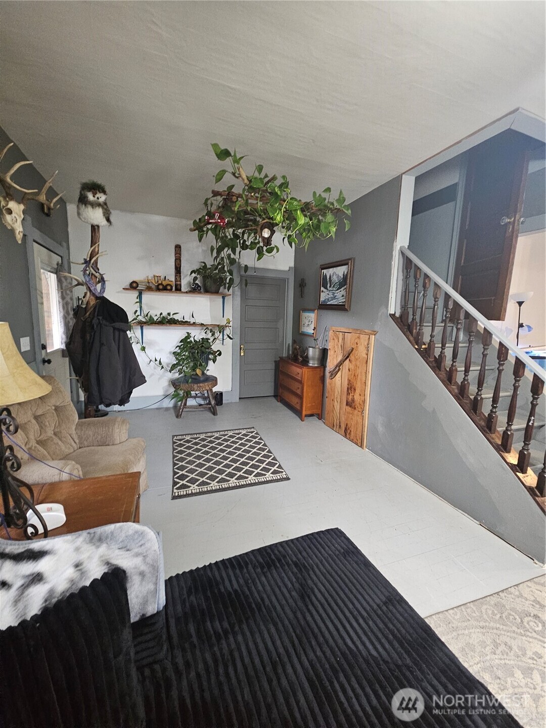 1673 Main Street Property Photo 6