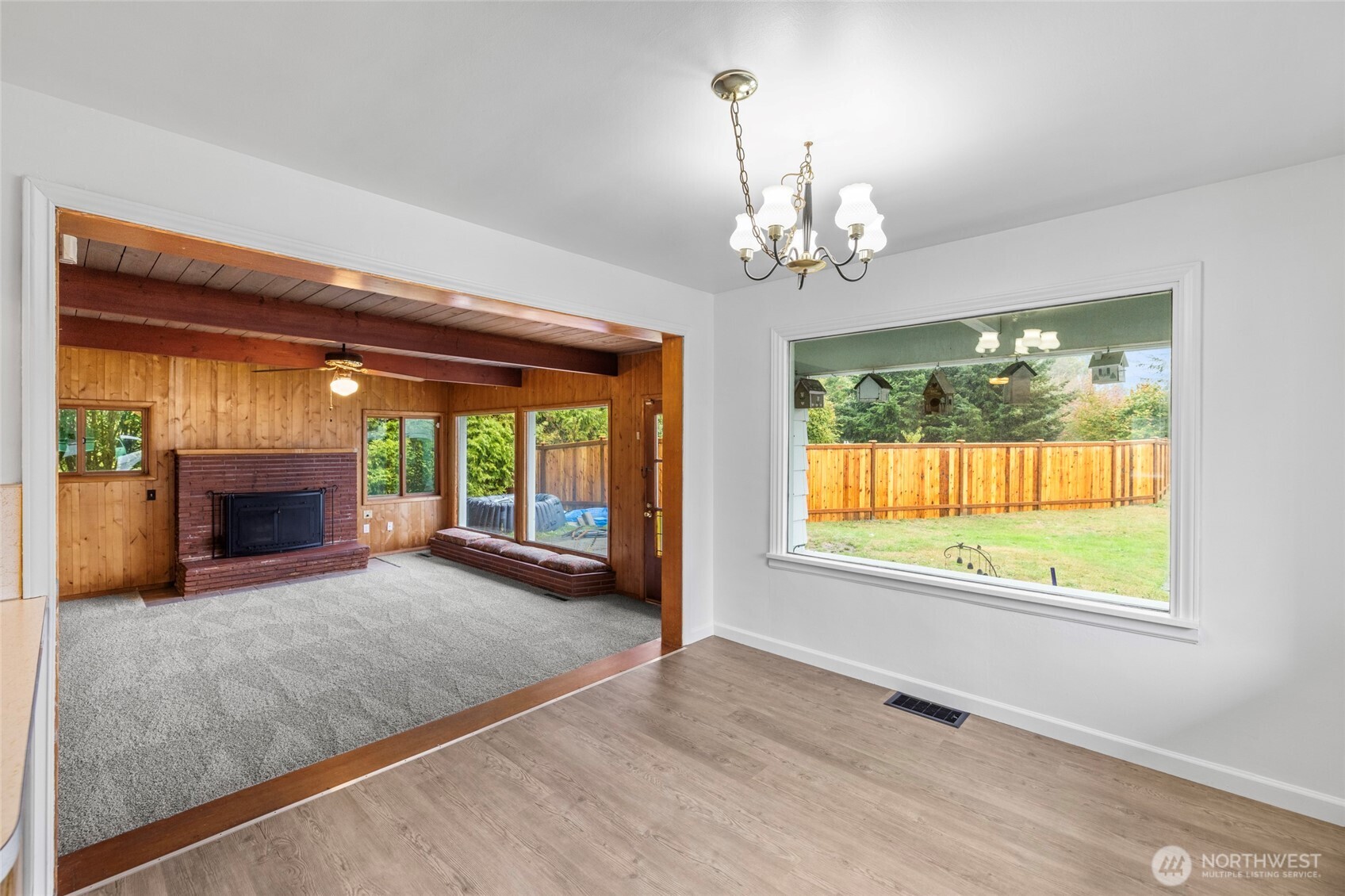 305 N Township Street Property Photo 14