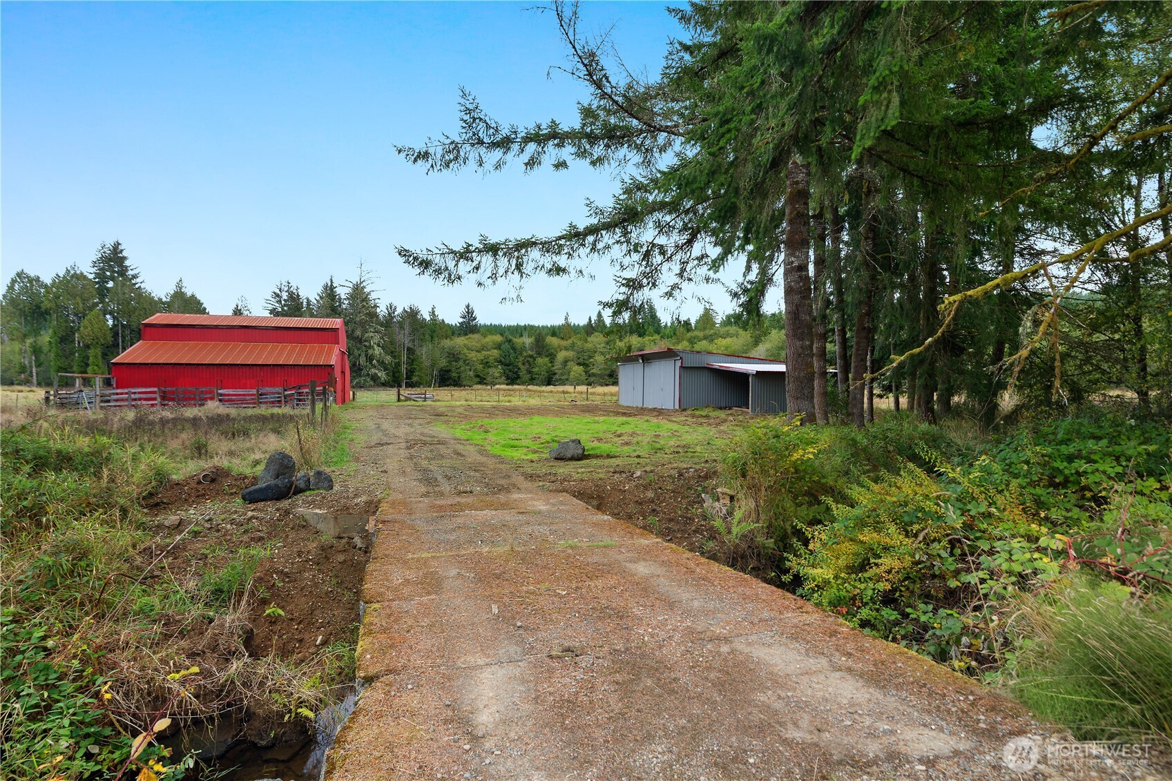 118 Powers Creek Road Property Photo 3