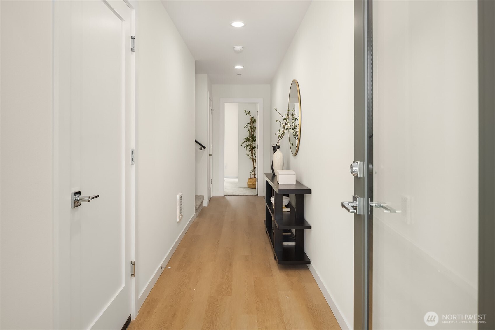 1520 Hollow Dale Place C Property Photo 4