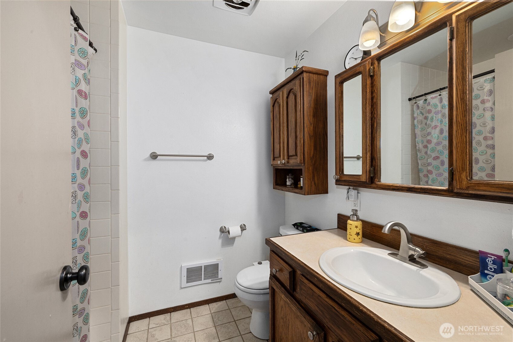 910 E Manitoba Avenue Property Photo 19