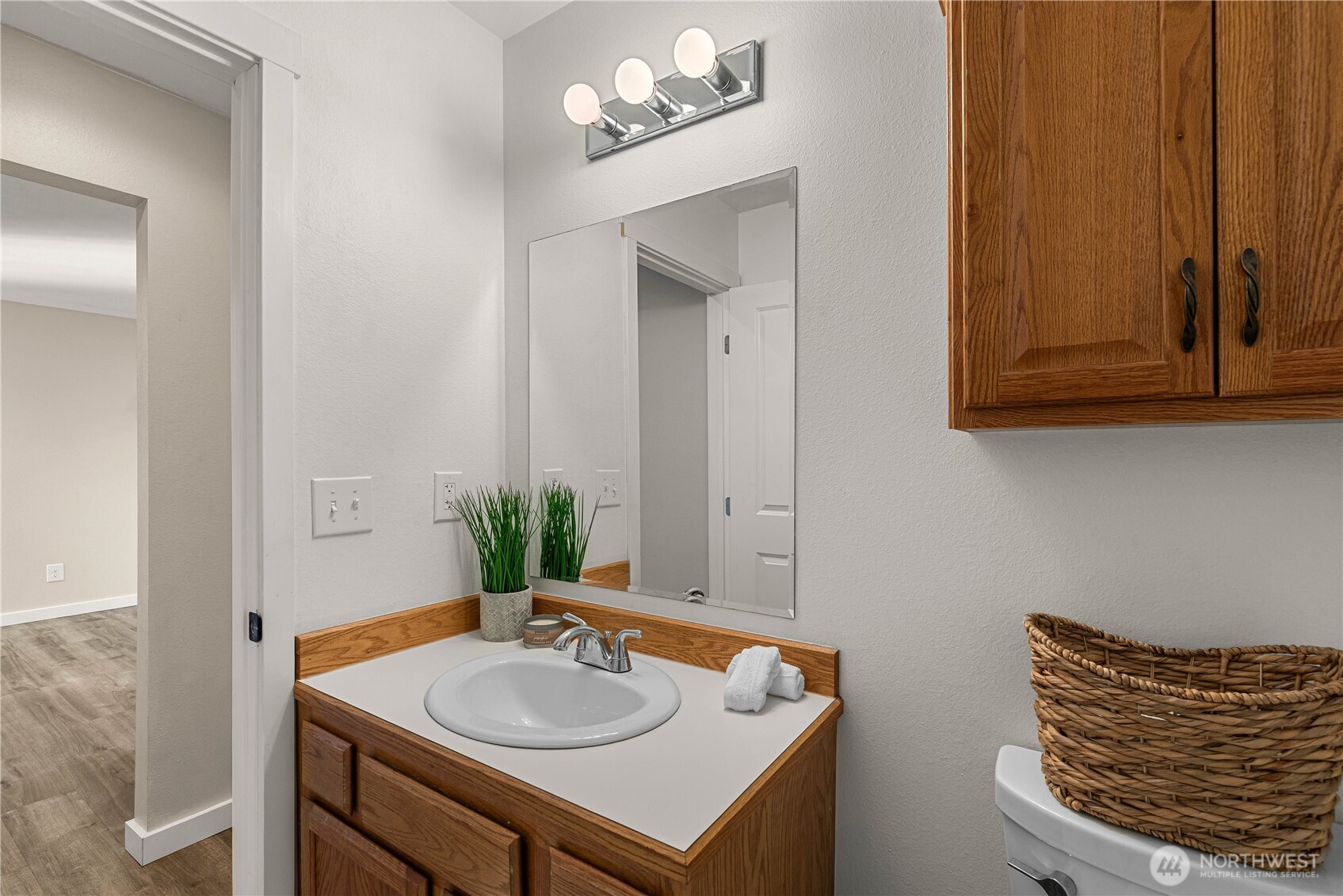 710 Kriewald Court Property Photo 24