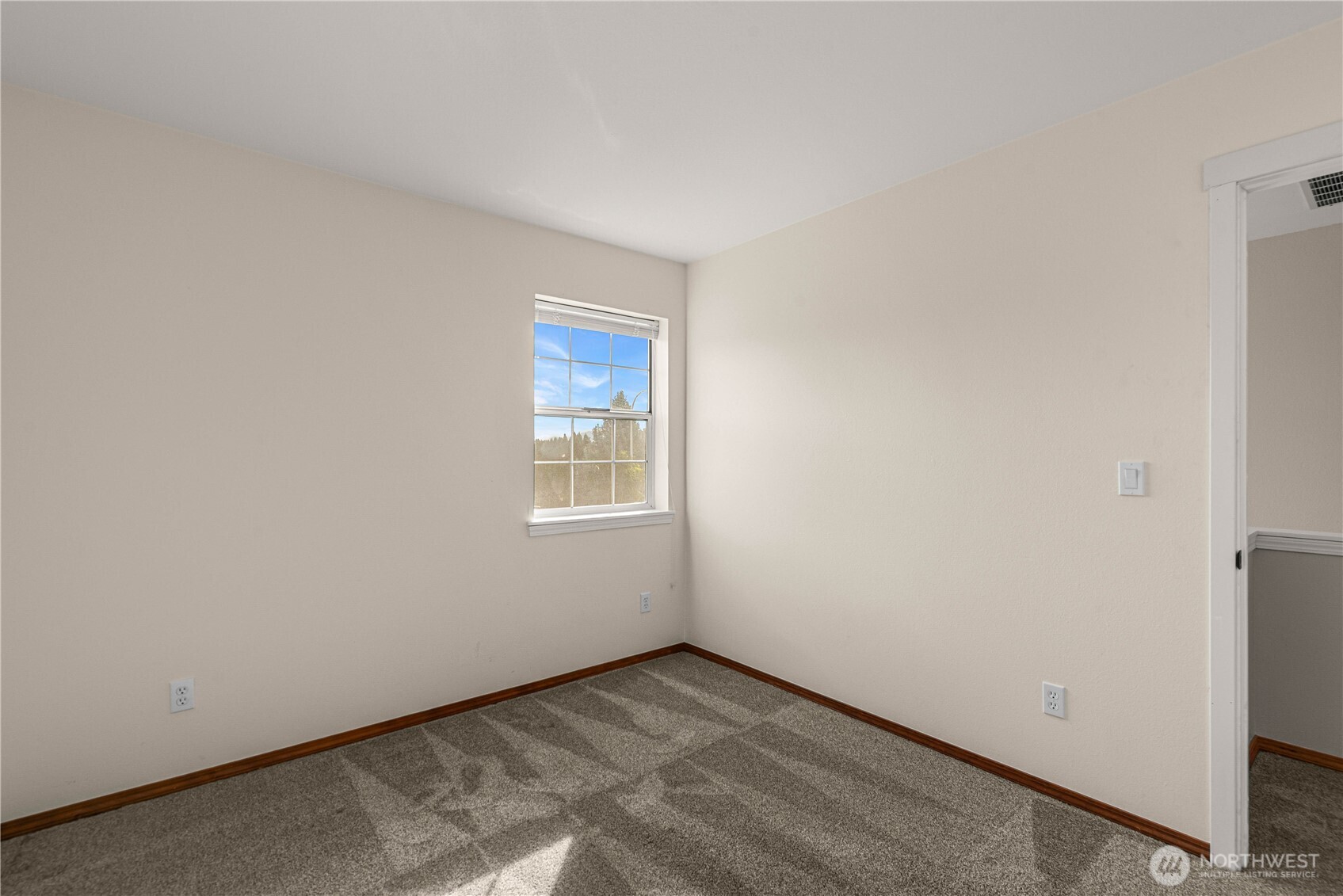 710 Kriewald Court Property Photo 34