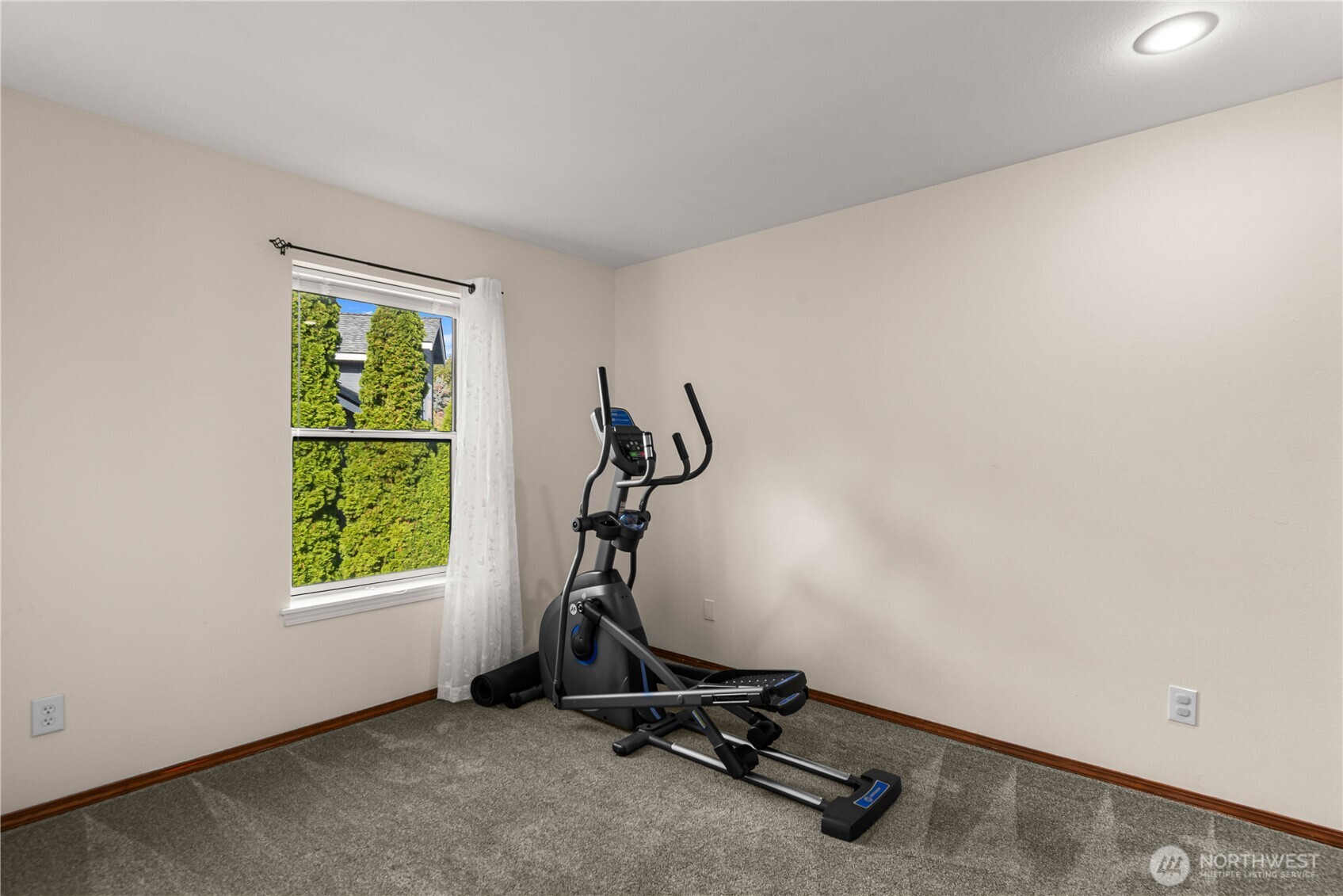 710 Kriewald Court Property Photo 35