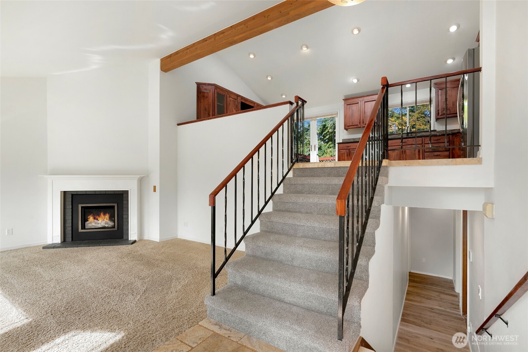 1709 2nd Street Property Photo 3