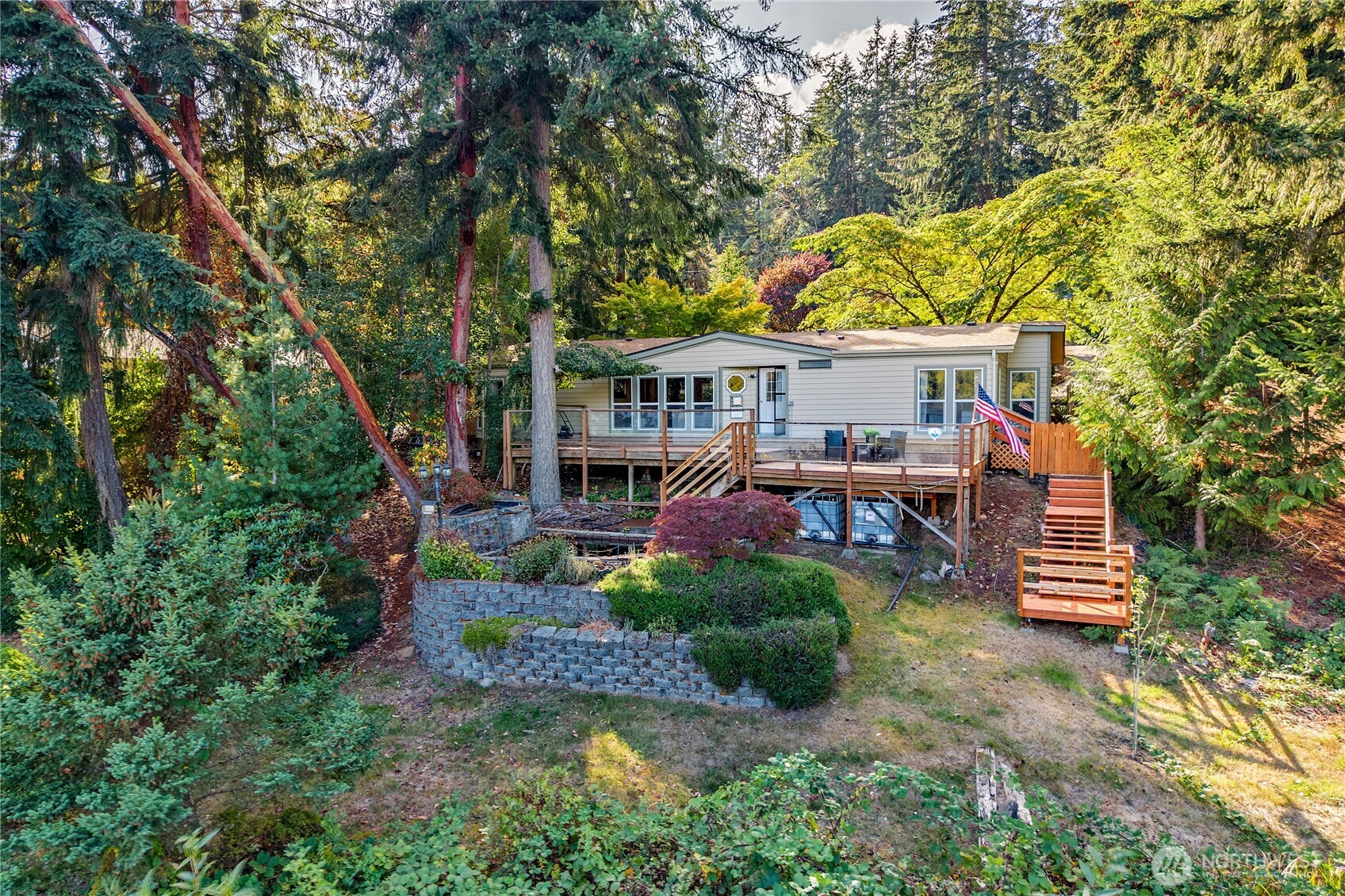 12856 Lake Avenue Property Photo 26