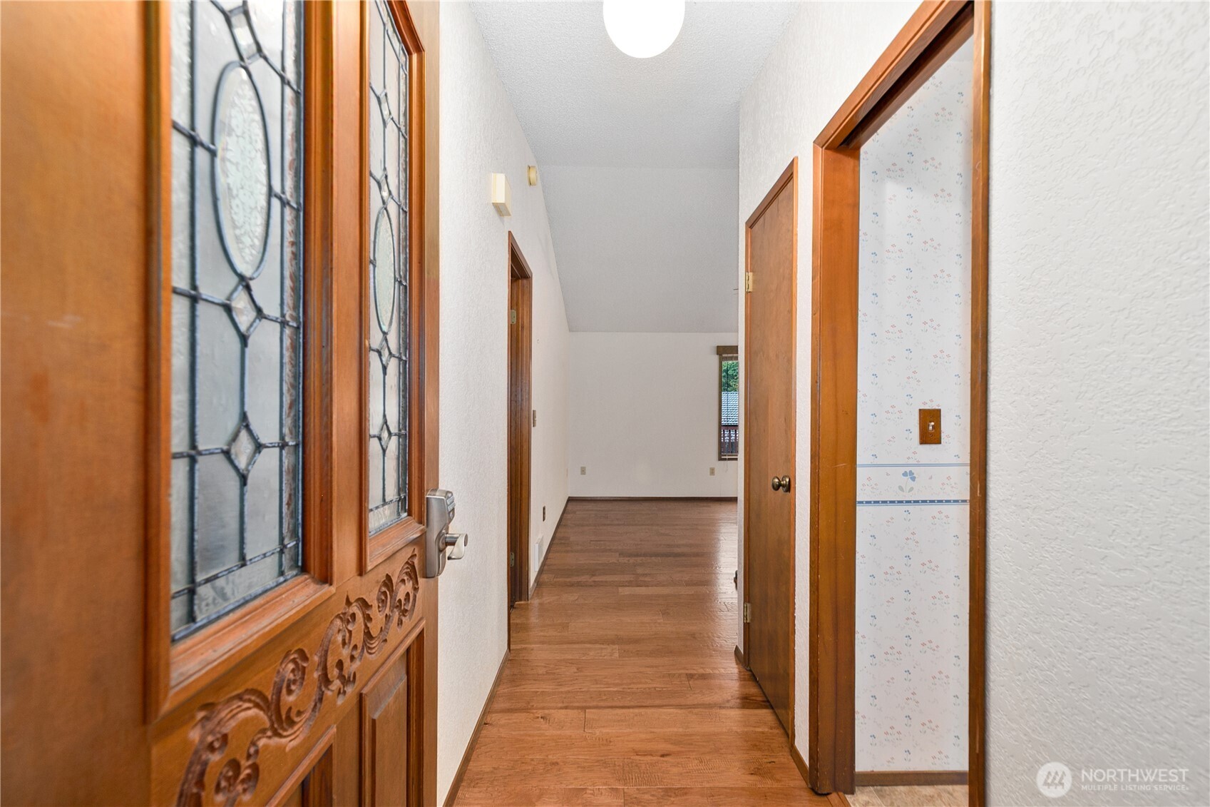 1705 Medallion Loop Property Photo 4