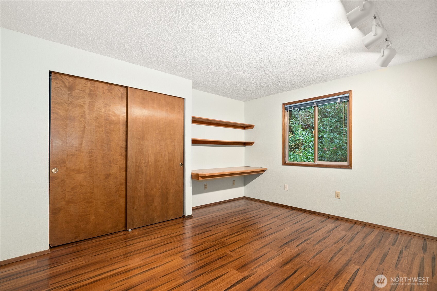 1705 Medallion Loop Property Photo 21