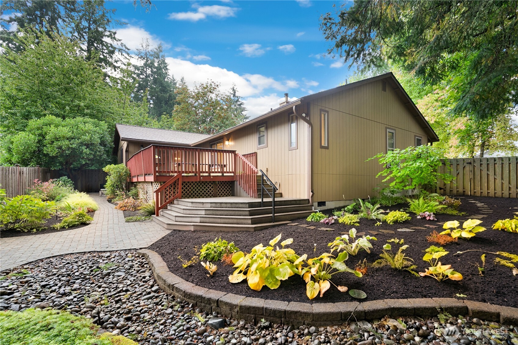 1705 Medallion Loop Property Photo 29