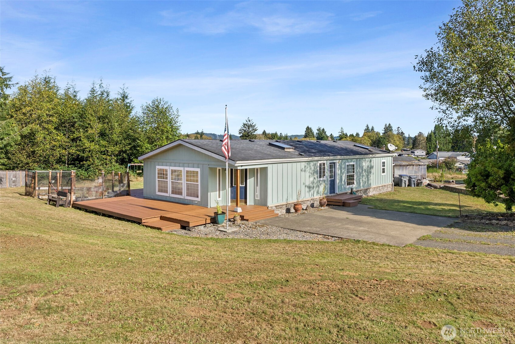 814 Ocean Avenue Property Photo 1