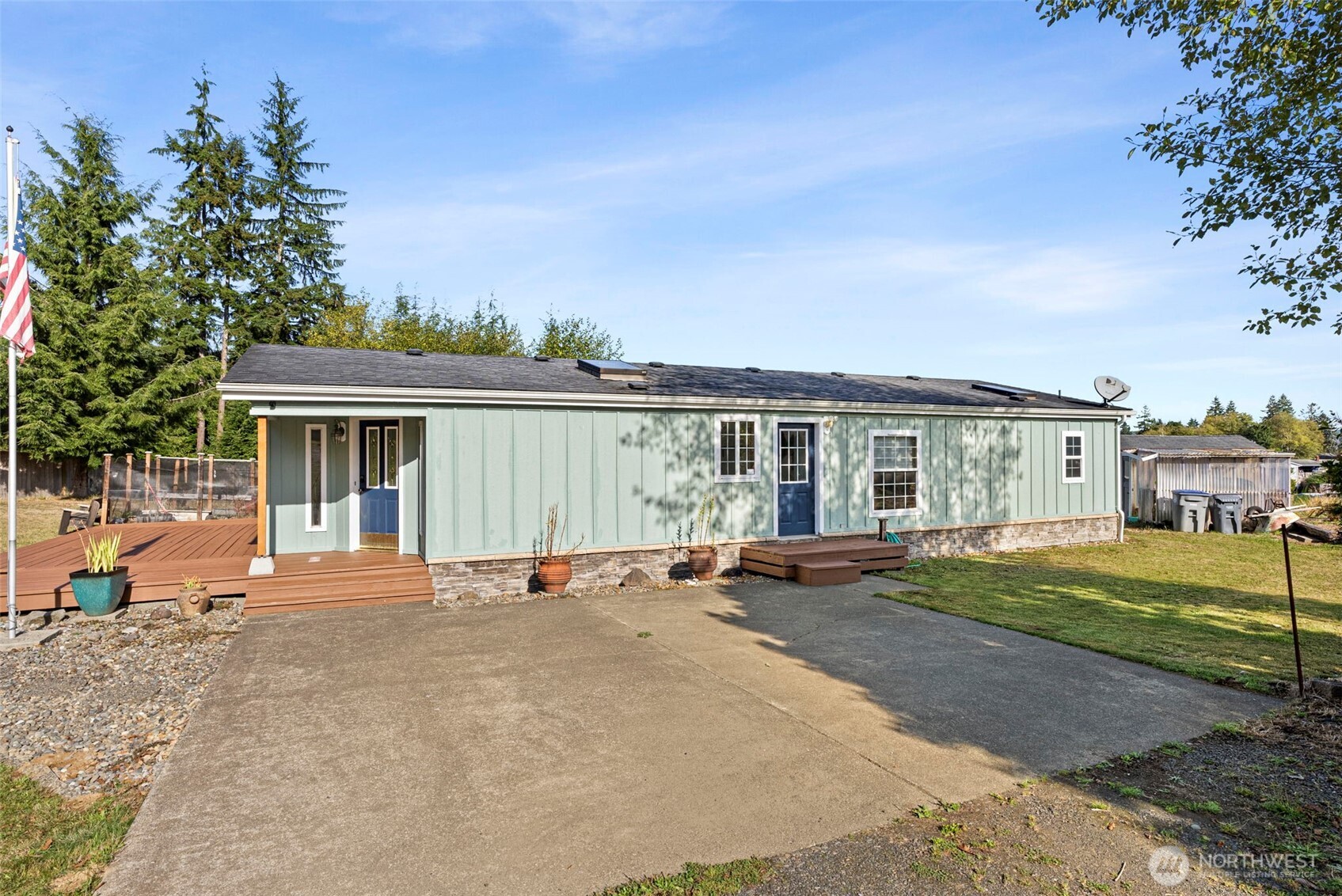 814 Ocean Avenue Property Photo 3