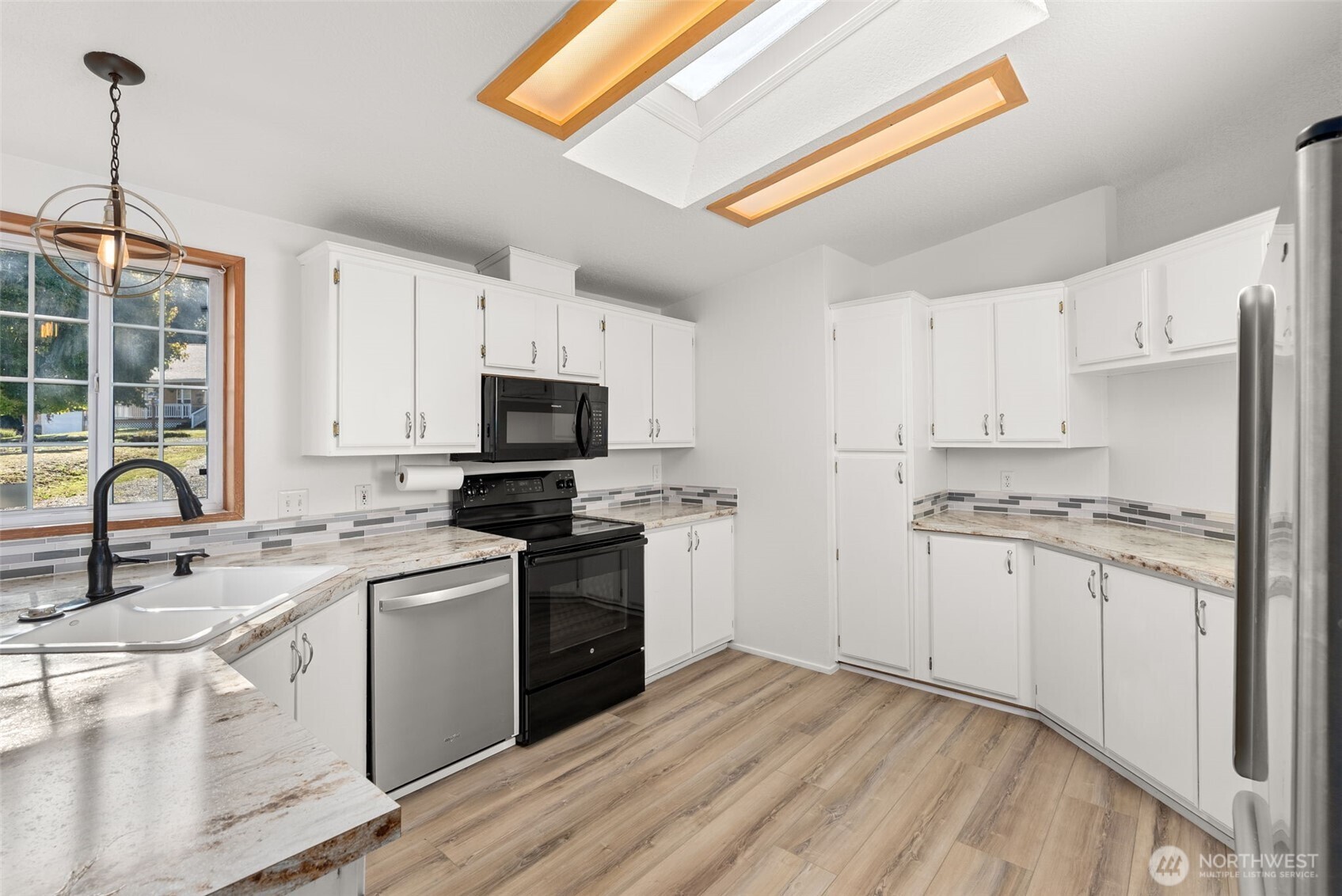 814 Ocean Avenue Property Photo 12