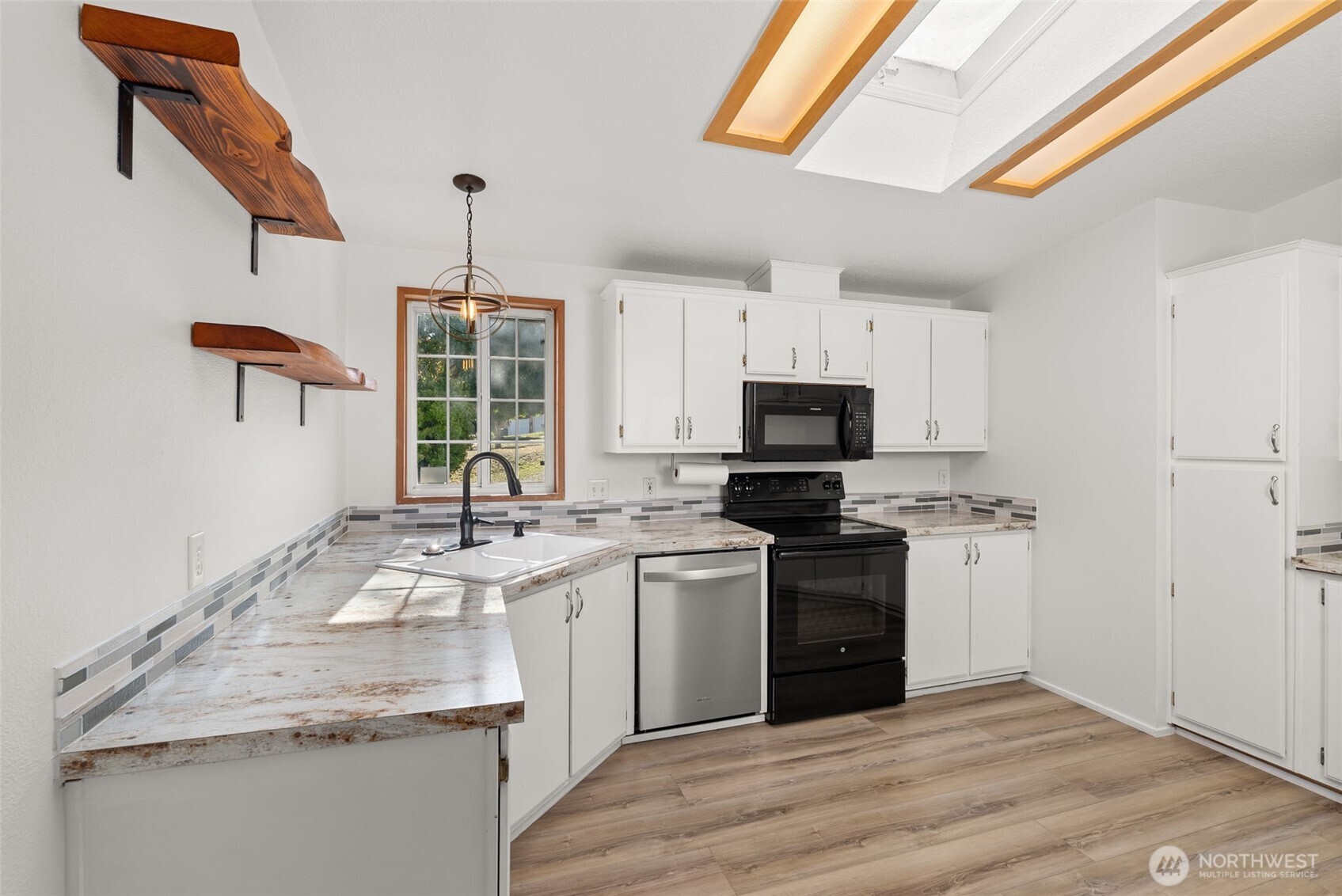 814 Ocean Avenue Property Photo 13