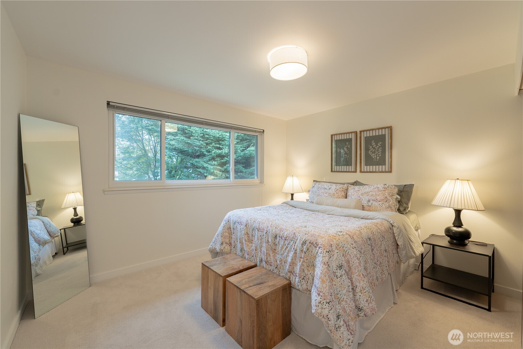 14322 Wallingford Avenue Property Photo 18