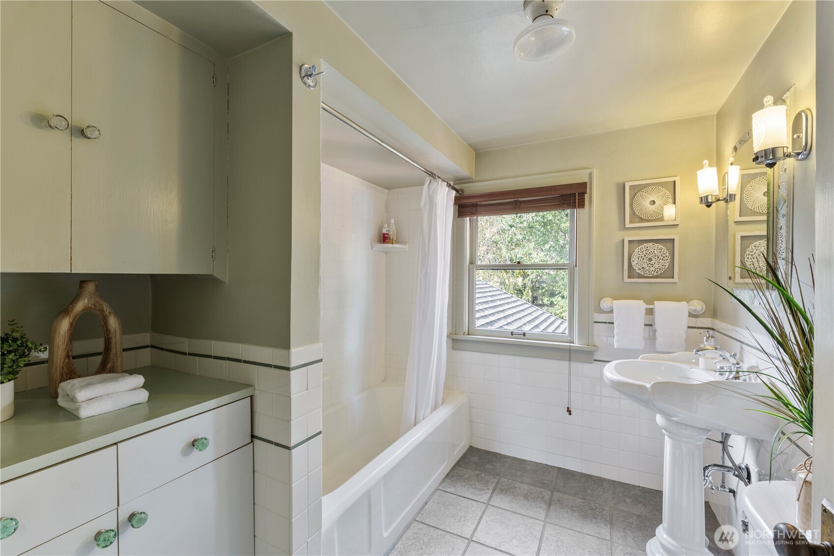 3117 Broadway Property Photo 20
