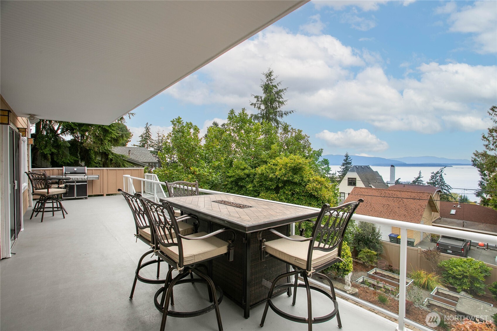 708 Highland Drive Property Photo 16