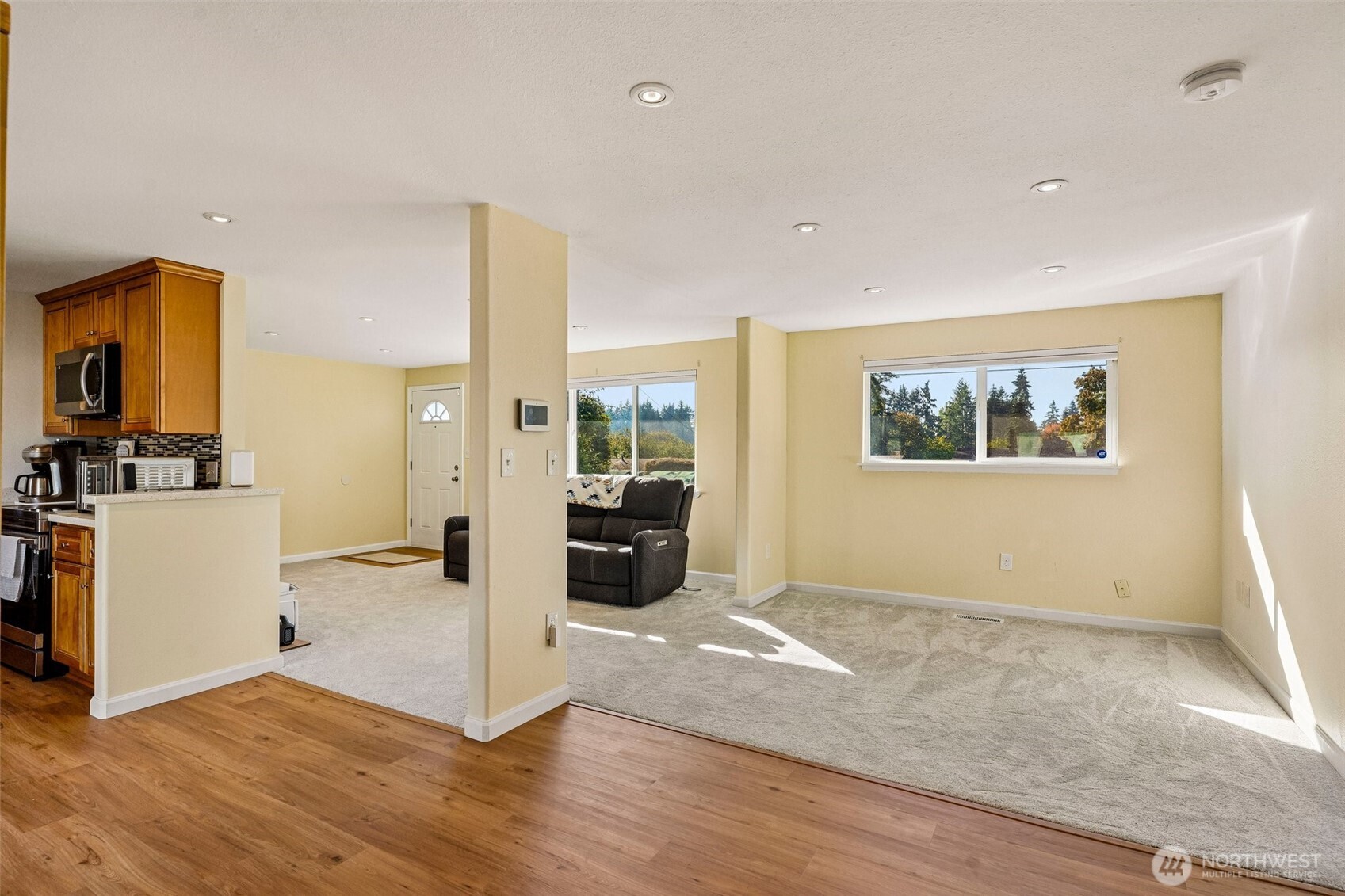30628 2nd Avenue Property Photo 9