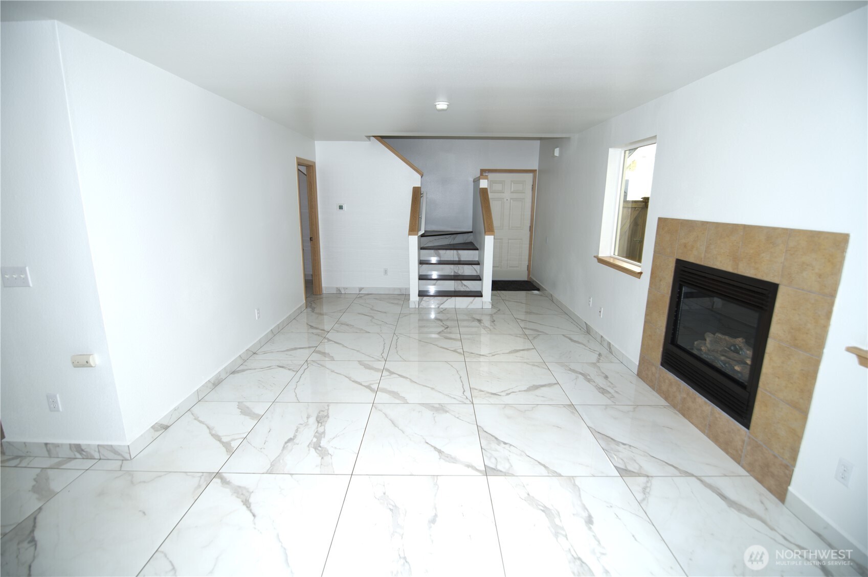 10511 197th Street Ct Property Photo 5