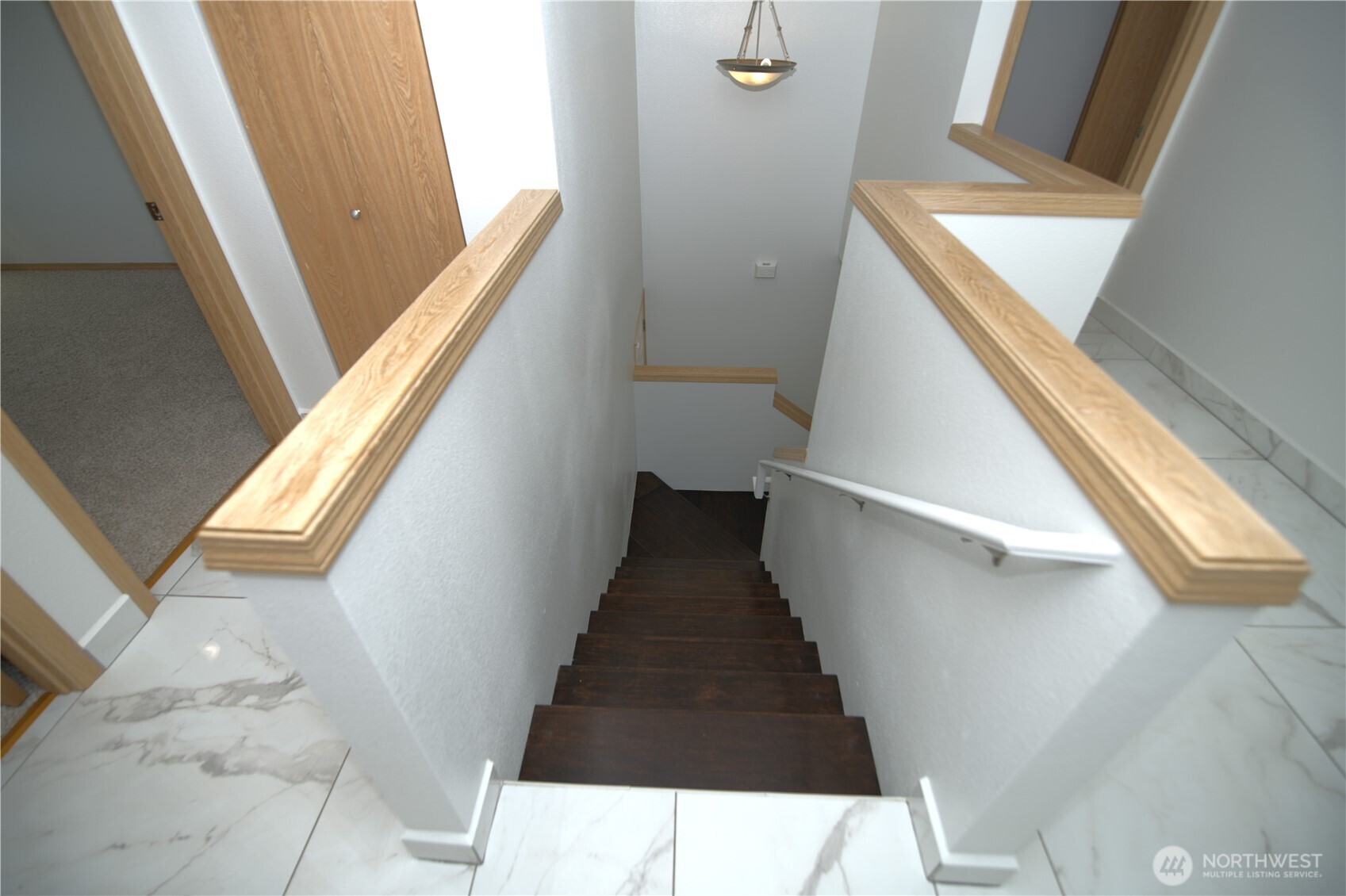 10511 197th Street Ct Property Photo 6