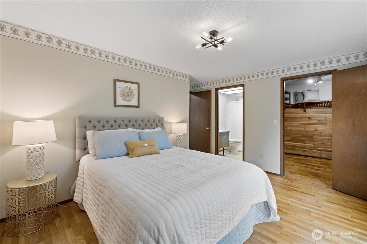 4027 182nd Place Property Photo 16