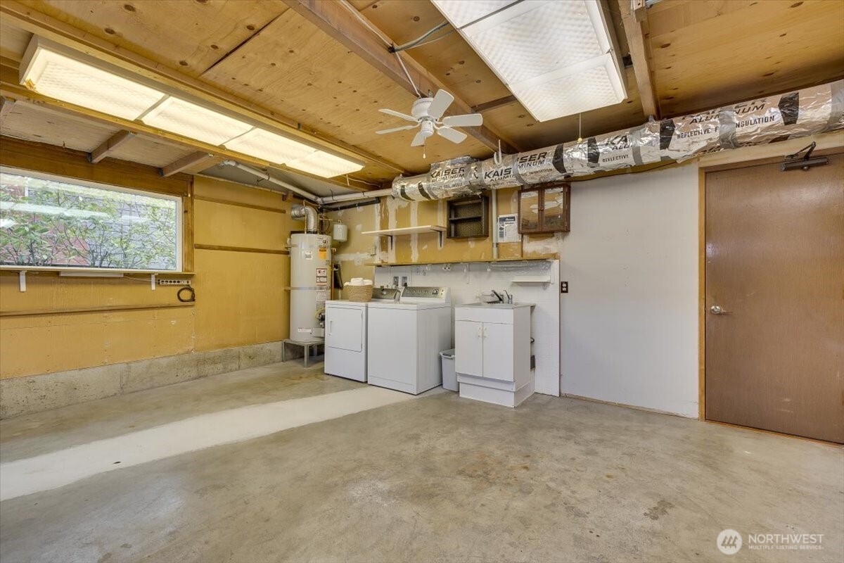 4027 182nd Place Property Photo 31