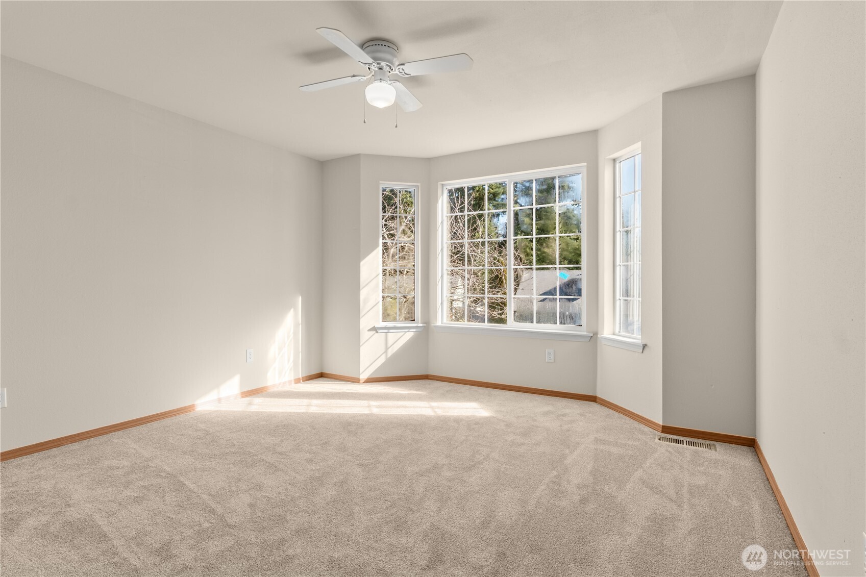1503 Milbanke Drive Property Photo 31
