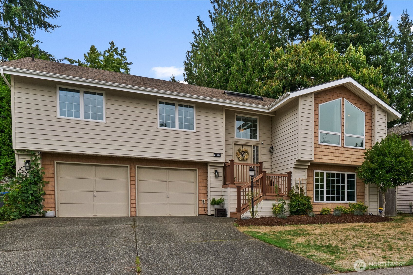 21828 Se 236th Place Property Photo 1