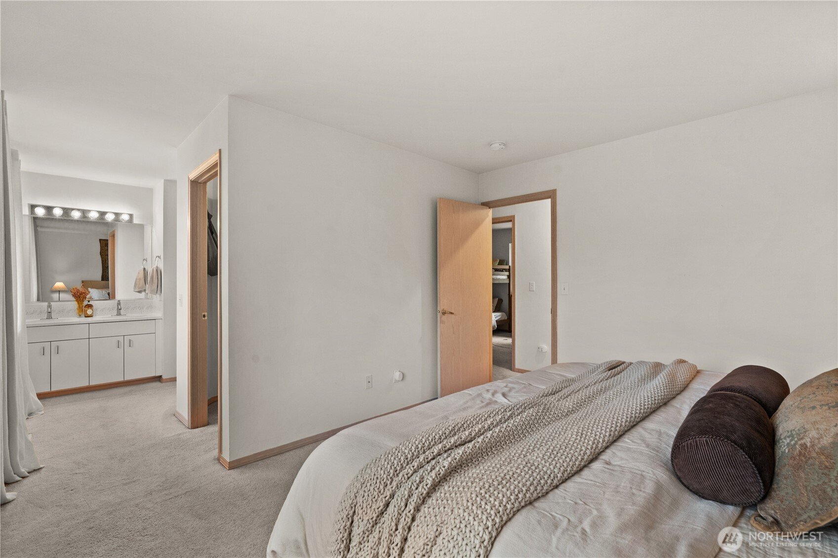 21828 Se 236th Place Property Photo 16