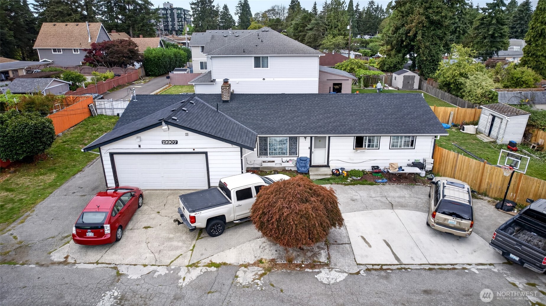 19907 33rd Avenue Property Photo 1