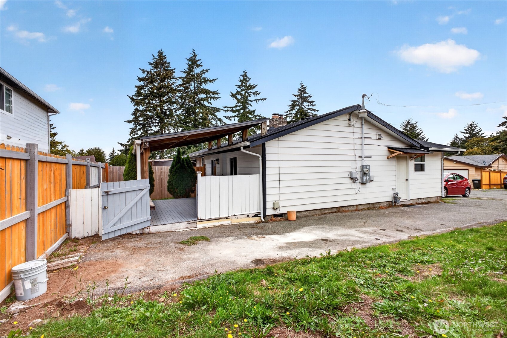 19907 33rd Avenue Property Photo 2