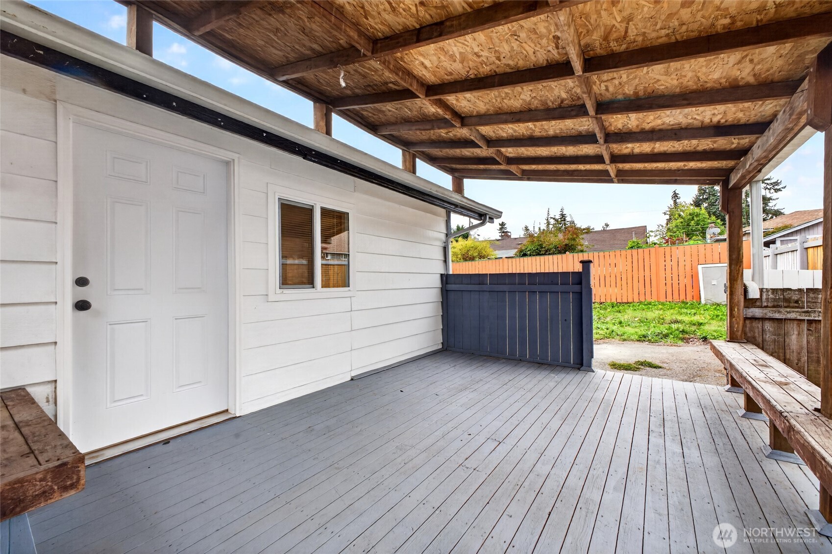 19907 33rd Avenue Property Photo 4