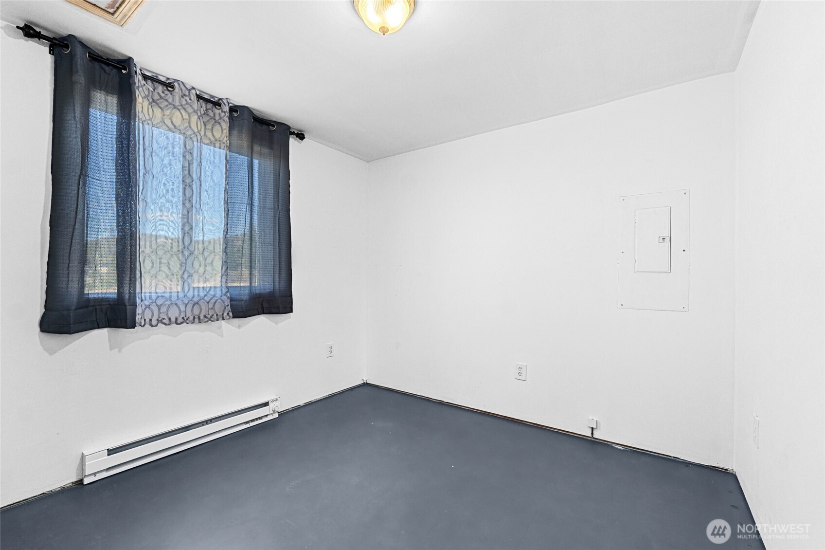 1028 Old Highway 12 Mile Road Property Photo 11